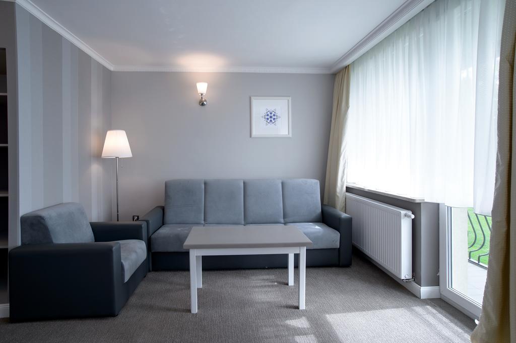 Hotel Niedzwiadek Wdzydze Kiszewskie Eksteriør billede